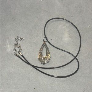 Elegant Silver Pendant Necklace